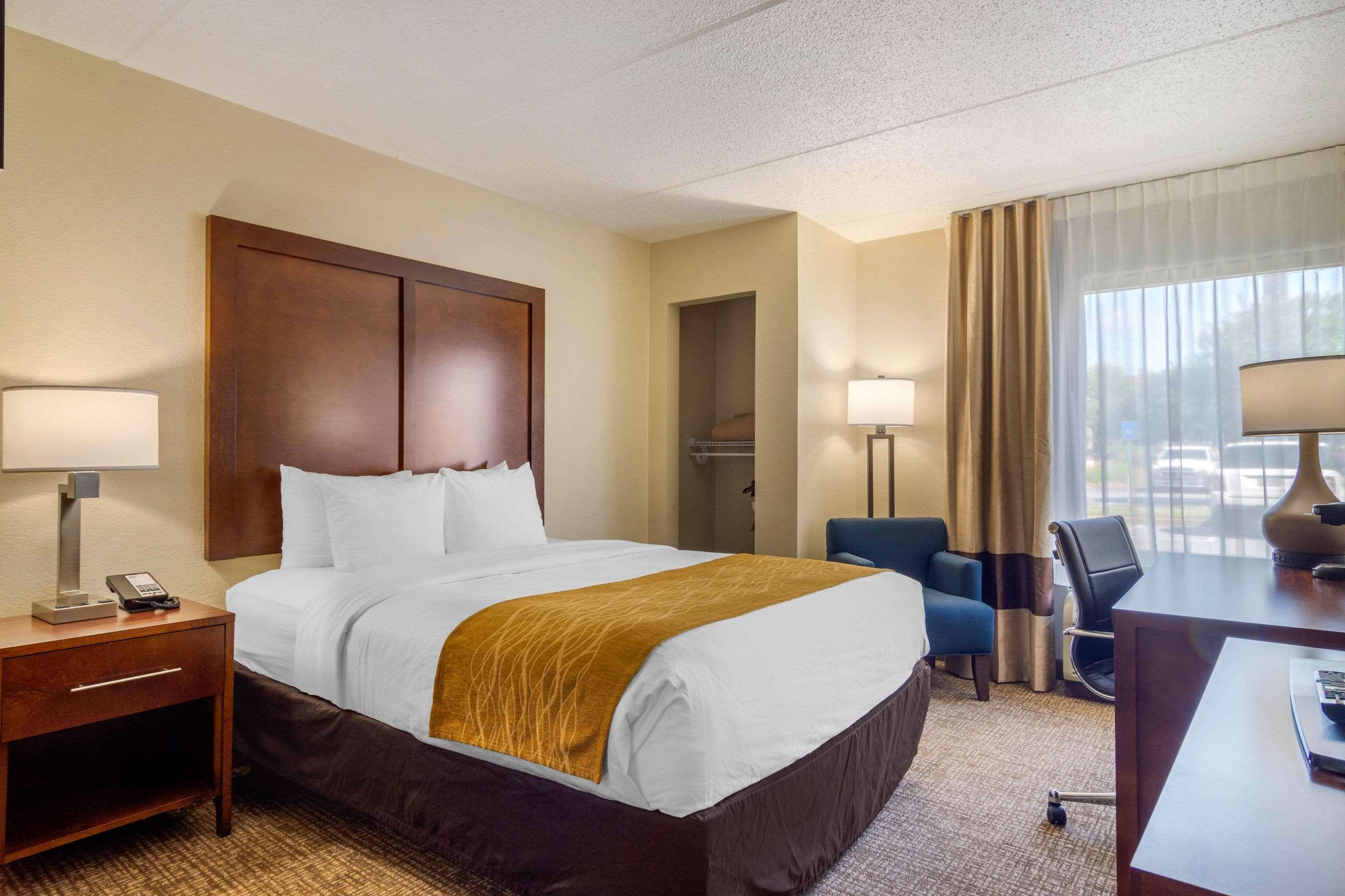 Comfort Inn Atlanta Airport Екстер'єр фото